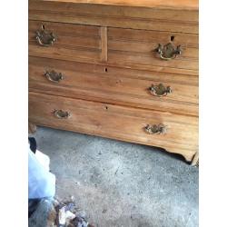Antique chest of draws