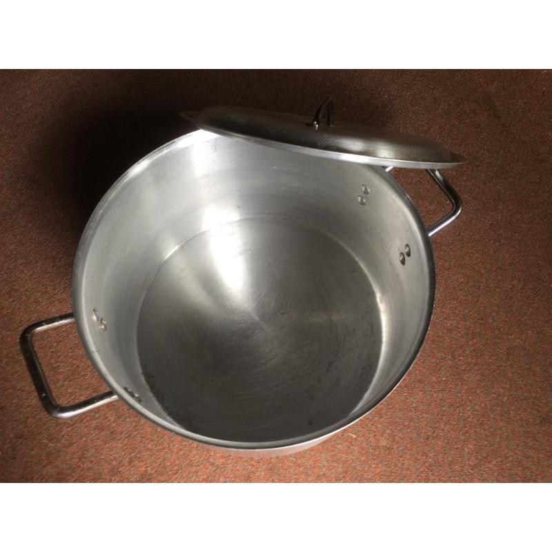 Large Aluminium pot pan 30L capacity