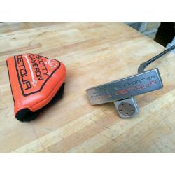 Scotty Cameron Newport 2.5 Detour w/ Super Stroke grip