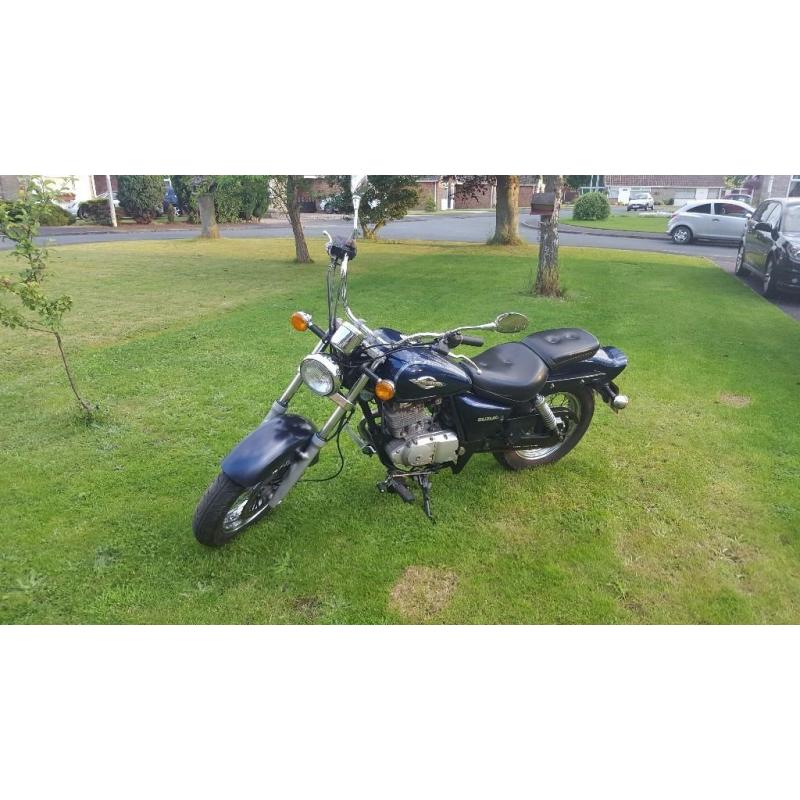 Suzuki gz 125 marauder