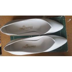 White Pronuptia wedding Shoes