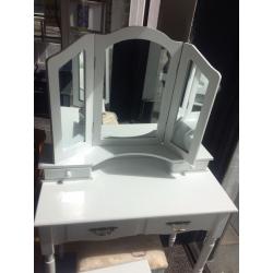 Dressing table