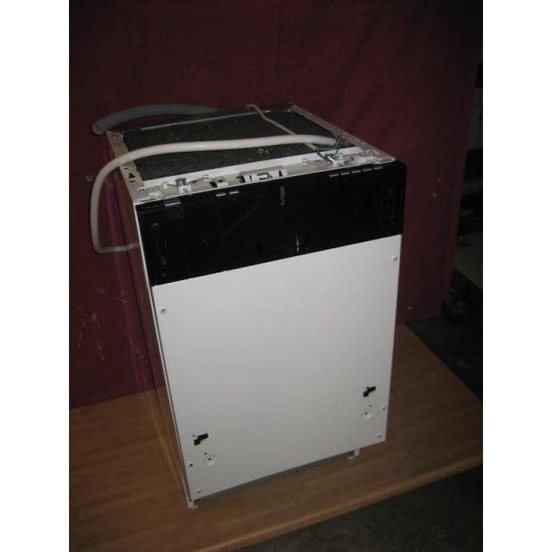Currys Essentials Dishwasher 8 place setting