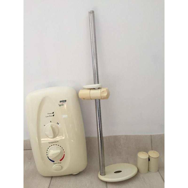 Fast Fit 'MIRA SPRINT' 8.5kW Electric Shower +++ Good Working Condition Used +++