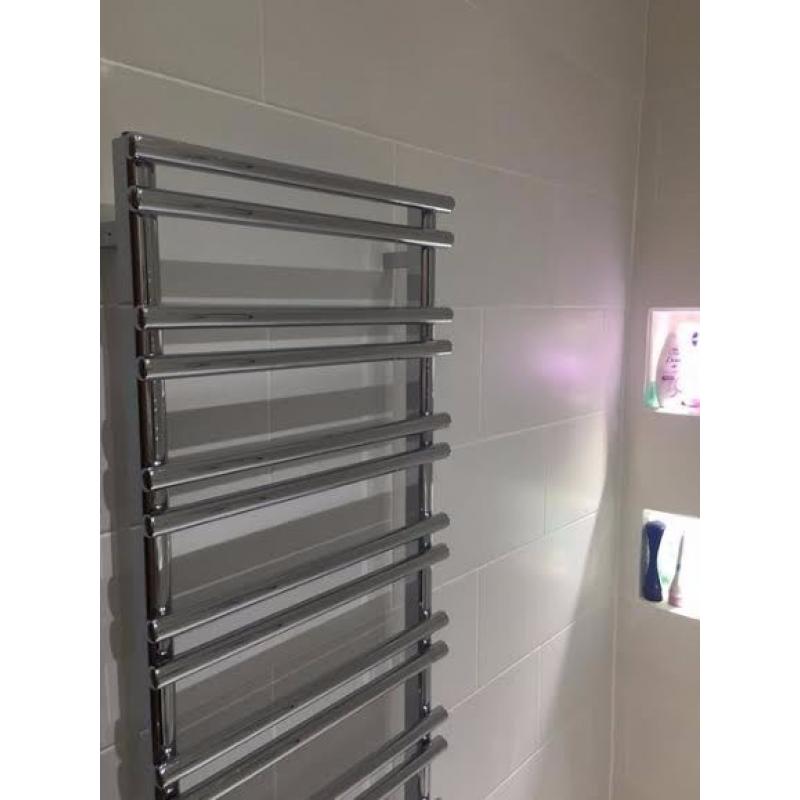 Matte White Bathroom Wall Tiles - 500x250mm
