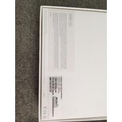 ipad 64GB unlocked WI-FI black with leather case