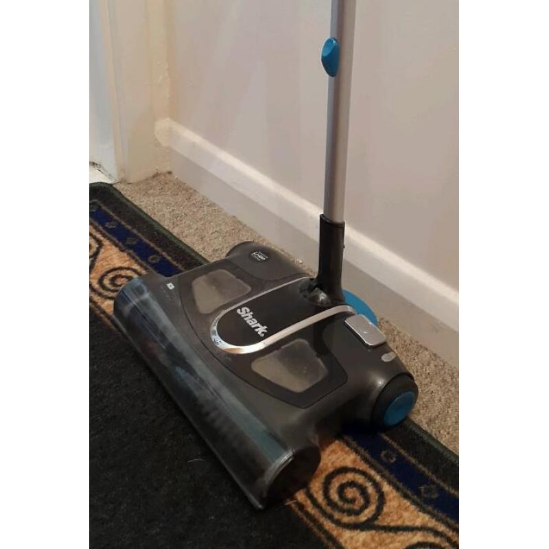 Shark Cordless sweeper