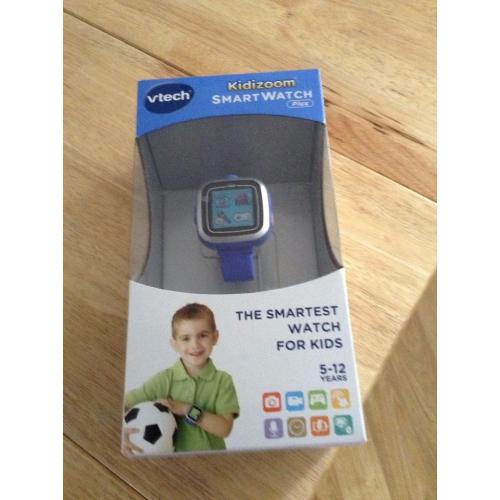 V Tech Kidizoom Smart watch plus still in box