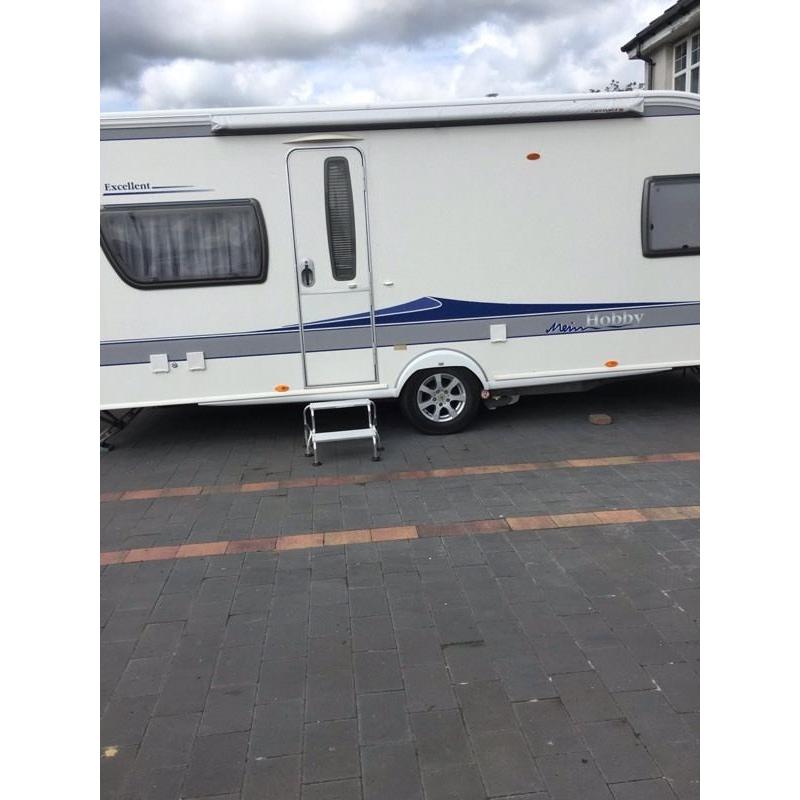 Hobby fixed bed manoeuvre and awning 2010 modle