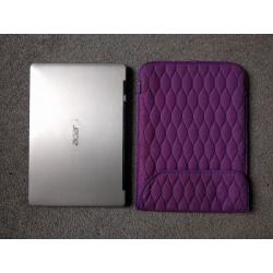 Acer Aspire S3 Ultrabook (i7, 4GB RAM, 500GB HDD) - Windows 10 installed + laptop case and charger
