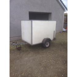 Box trailer
