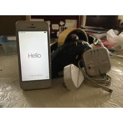 IPhone 5 16gb silver/white