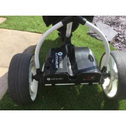 MotoCaddy S1 Digital Trolley and Golf Bag