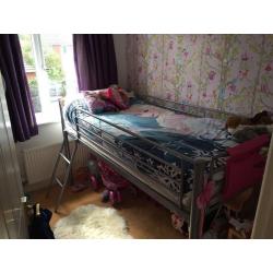 Single Midi bed