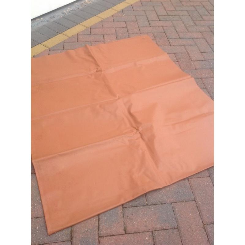 2 heavy duty plastic ground sheets.