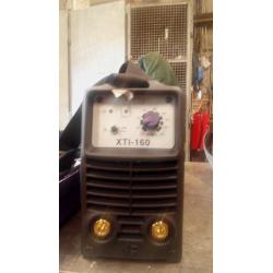 PARWELD WELDING INVERTER.
