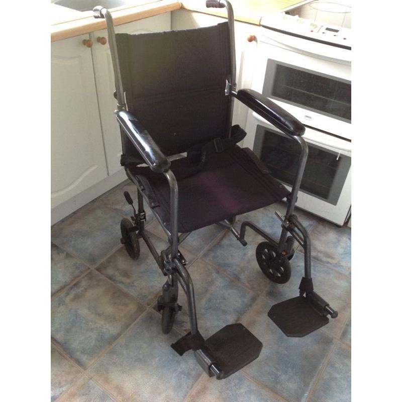 Drive medical foldable wheelchair with foot supports