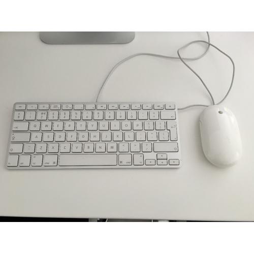 Apple iMac 24-inch 2.66GHz Core 2 Duo 4Gb 640gb hard drive