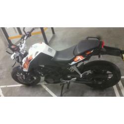 Ktm duke 125