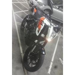Ktm duke 125