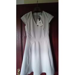 Unworn reiss size 8 dress