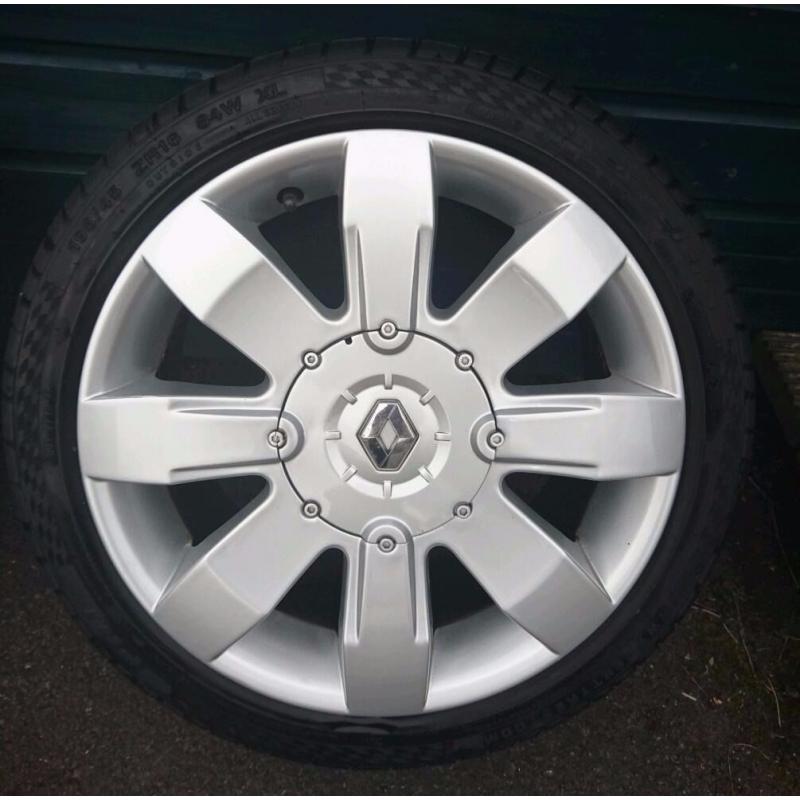 Genuine Renault Clio 182 Sport alloys - Recently refurbed/New tyres 4x100 (megane, scenic, twingo