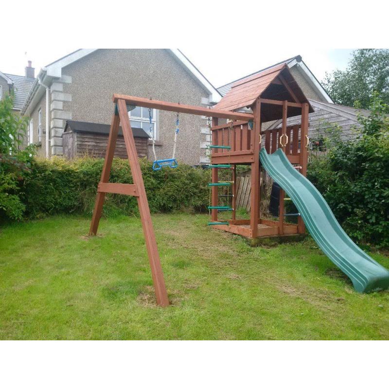 Now SOLD - Jungle Gym Cabin with Double Swing
