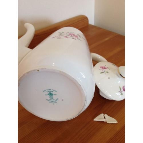 Two vintage tea/coffee pots.