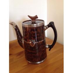 Two vintage tea/coffee pots.