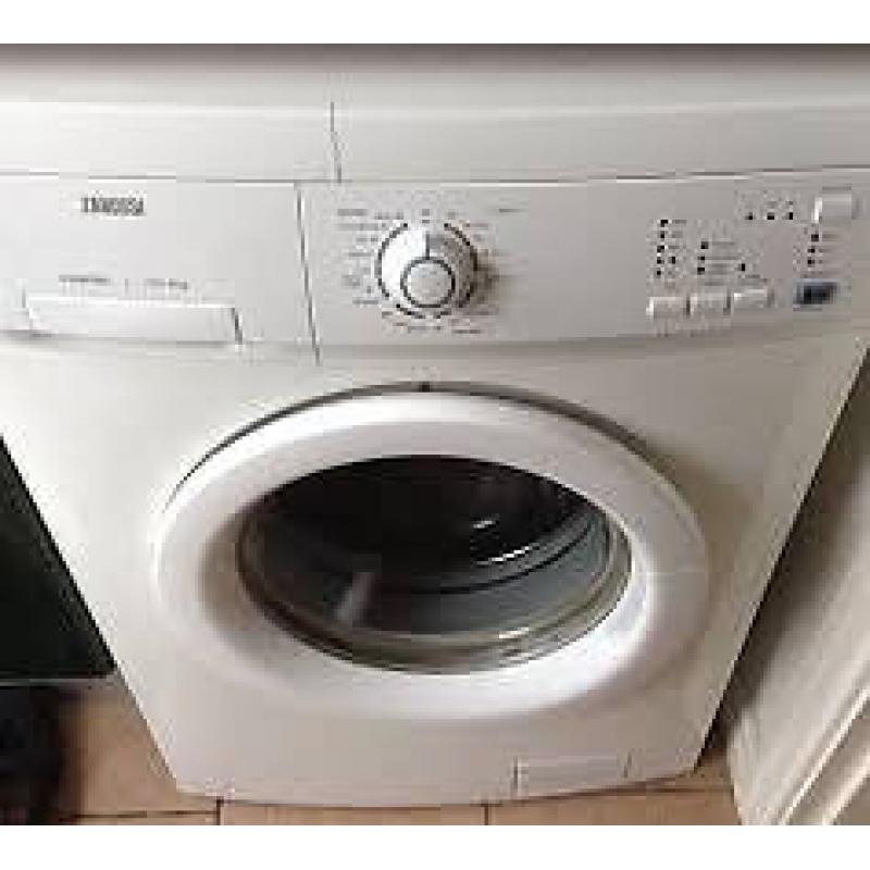 ZANUSSI ESSENTIAL WAHING MACHINE 6KGS 1600 SPIN