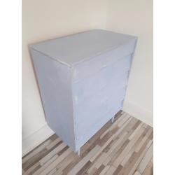Chest of drawers and dresser
