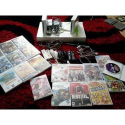 Massive wii bundle 2x wii consoles one with hardrive with homebrew and tons of games