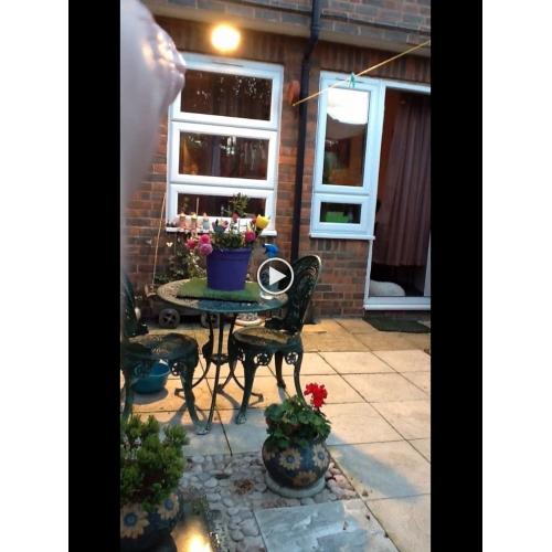 Two beds. Ground floor flat NOT IN A BLOCK garden,parking,semi detached. Excl.Decs Forest Hill se23