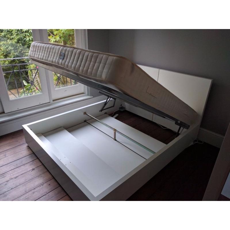 Conran Shop White Superking Storage Bed - wonderful condition with mattress