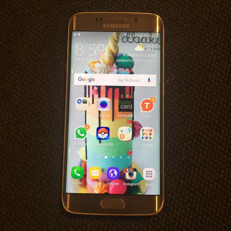 Samsung Galaxy S6 EDGE perfect mint condition!!!
