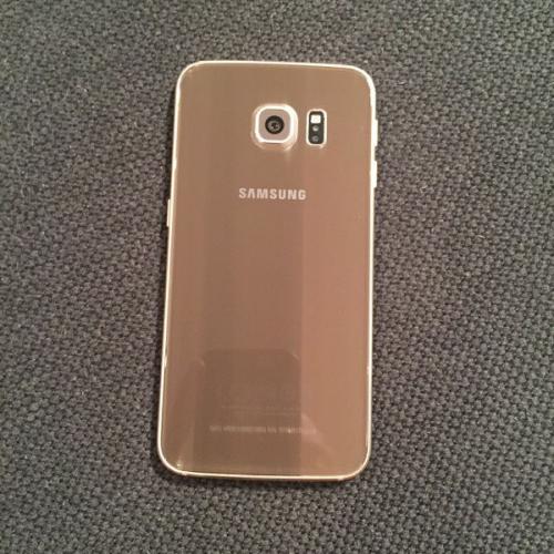 Samsung Galaxy S6 EDGE perfect mint condition!!!