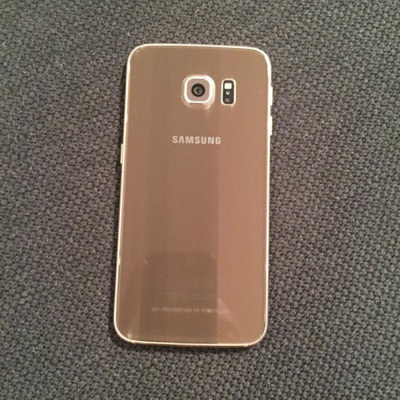 Samsung Galaxy S6 EDGE perfect mint condition!!!