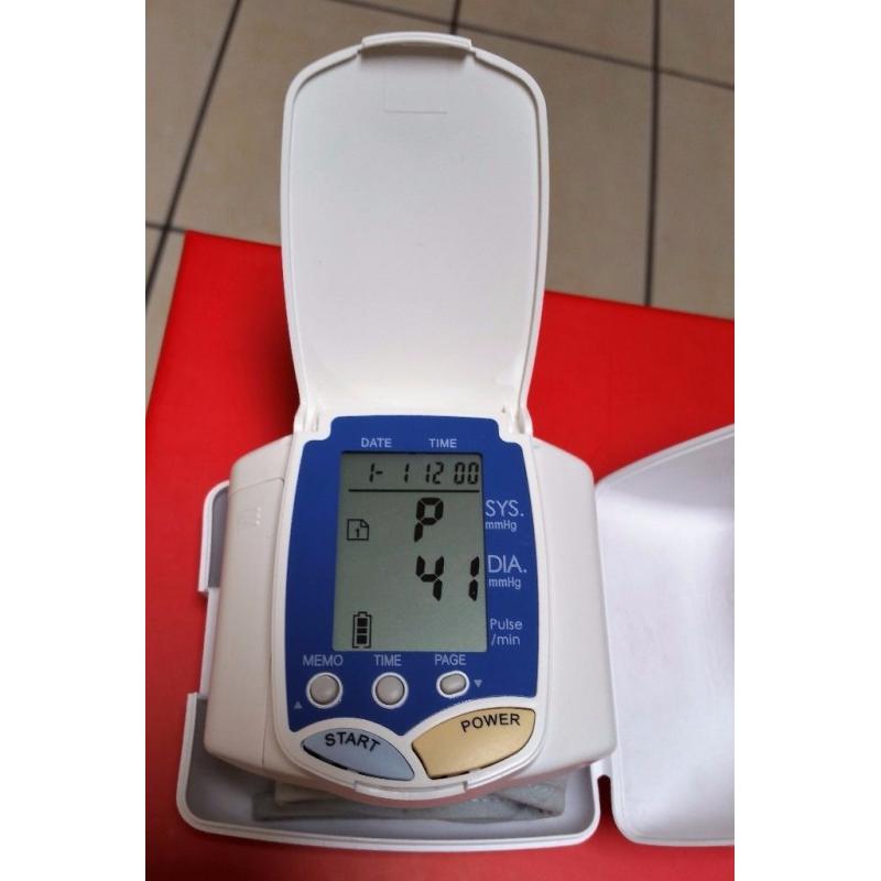 Blood pressure monitor