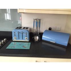Blue kitchen accessories