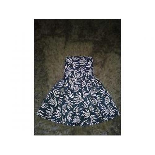 Beautiful dress from French Connection.