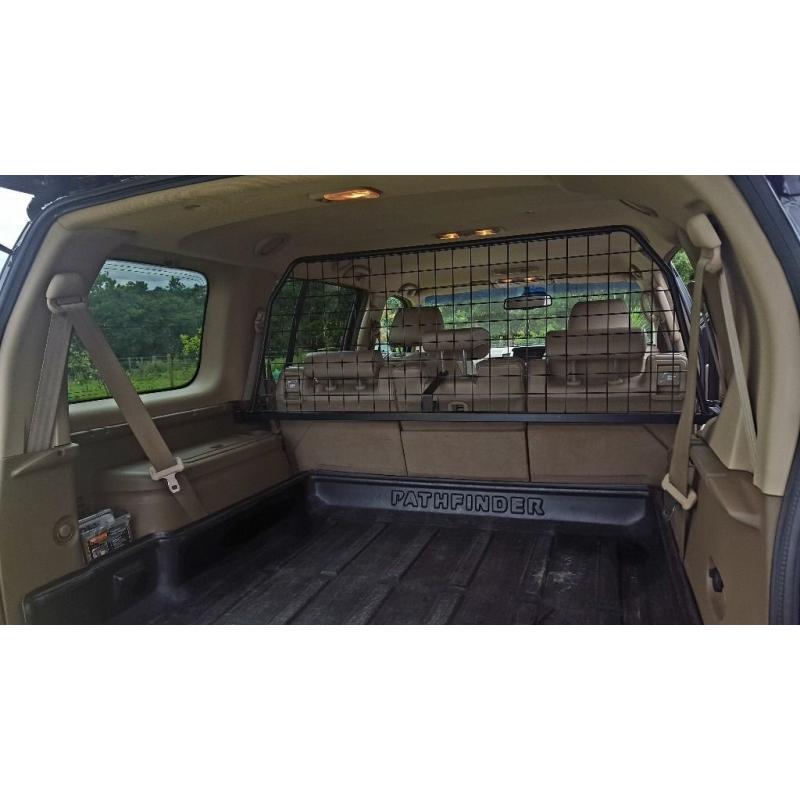 Nissan Pathfinder Luggage/ Dog Guard Partition and Heavy Duty Pathfinder Rear Boot liner
