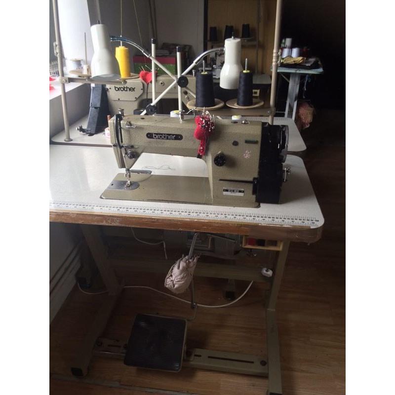 Brother B755 Industrial flatbed lock stitch sewing machine