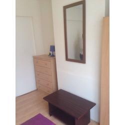 Furnished single room for rent