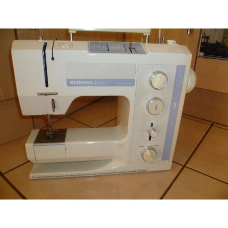 Bernina freehand embroidery sewing machine Model 1015