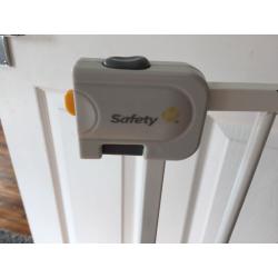 Large stair gate