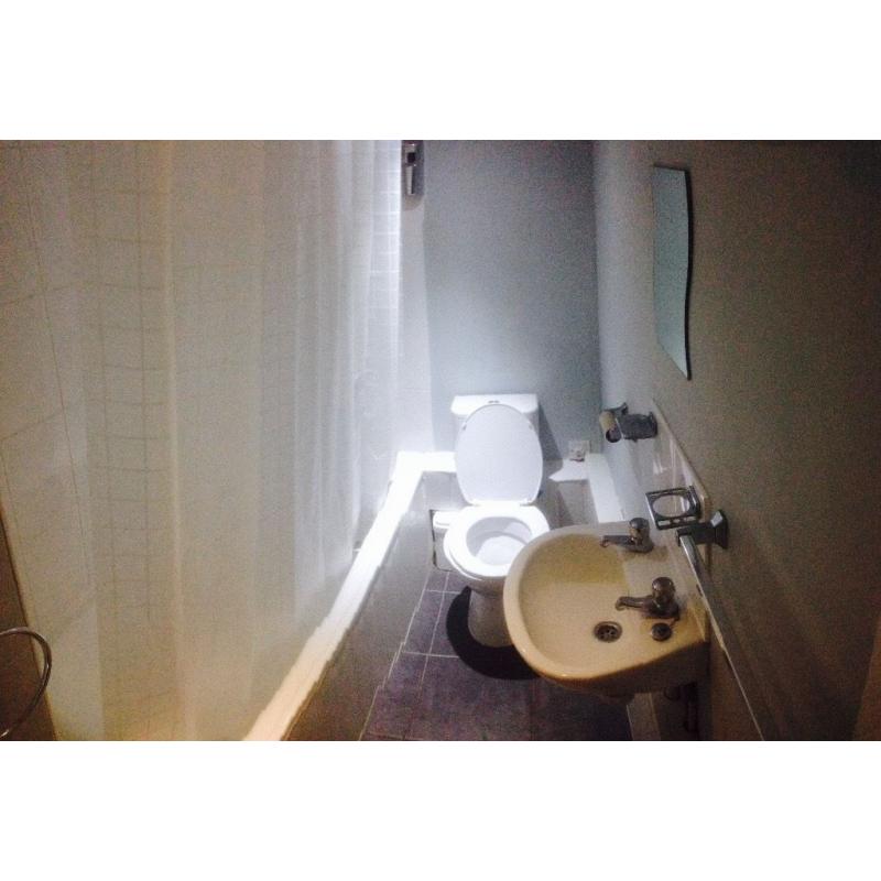 Double room no deposit required. Plaistow E13