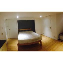 Double room no deposit required. Plaistow E13