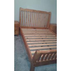 Solid wood bedroom furniture for sale – Double Bed, Chest of Drawers and 2 bedsite chest of drawers