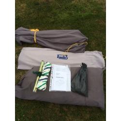 Traveller 3 awning
