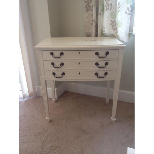 Vintage hardwood dresser